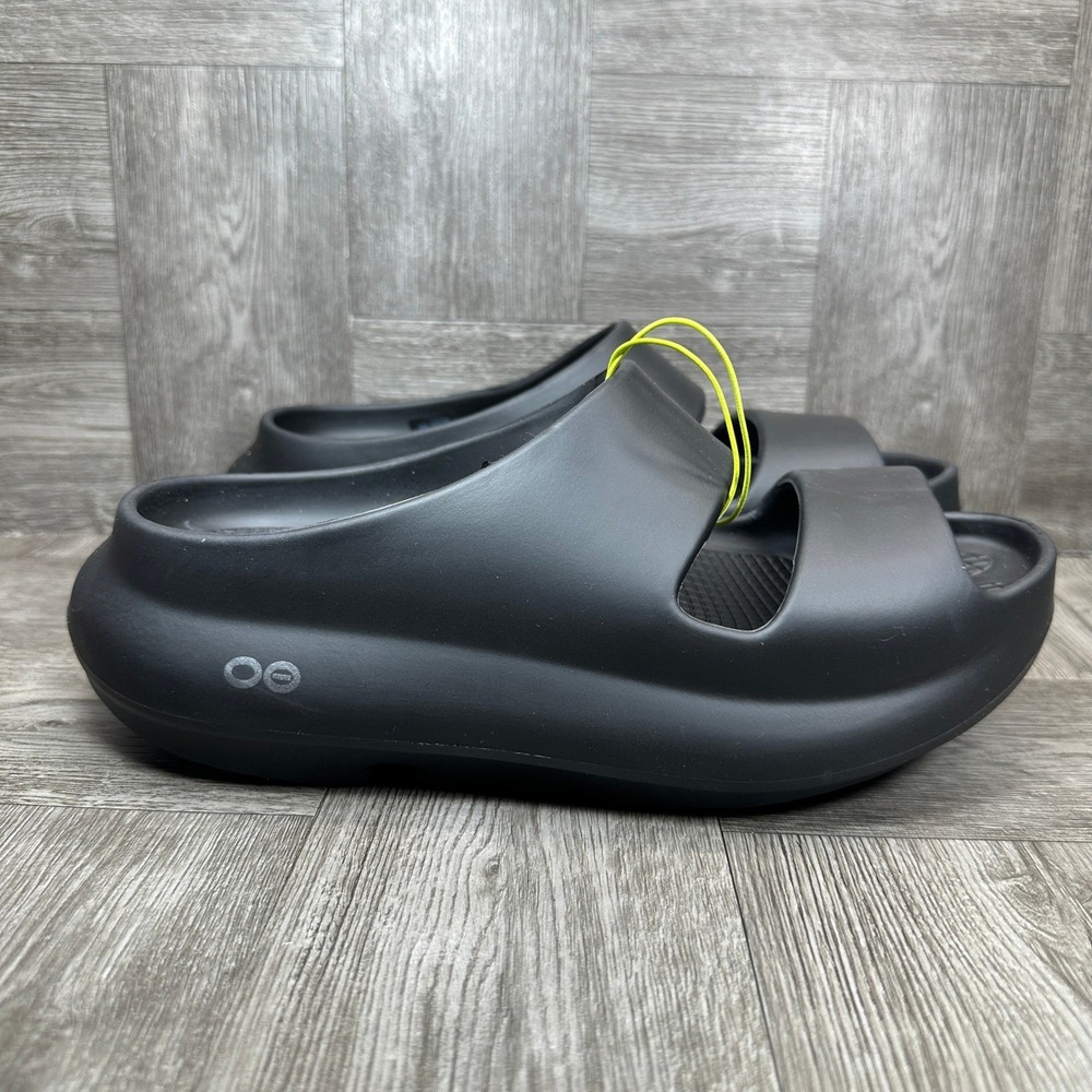 Oofos OOyea Sport Flex Sandals Women 9 Black Recovery Slide Comfort NEW